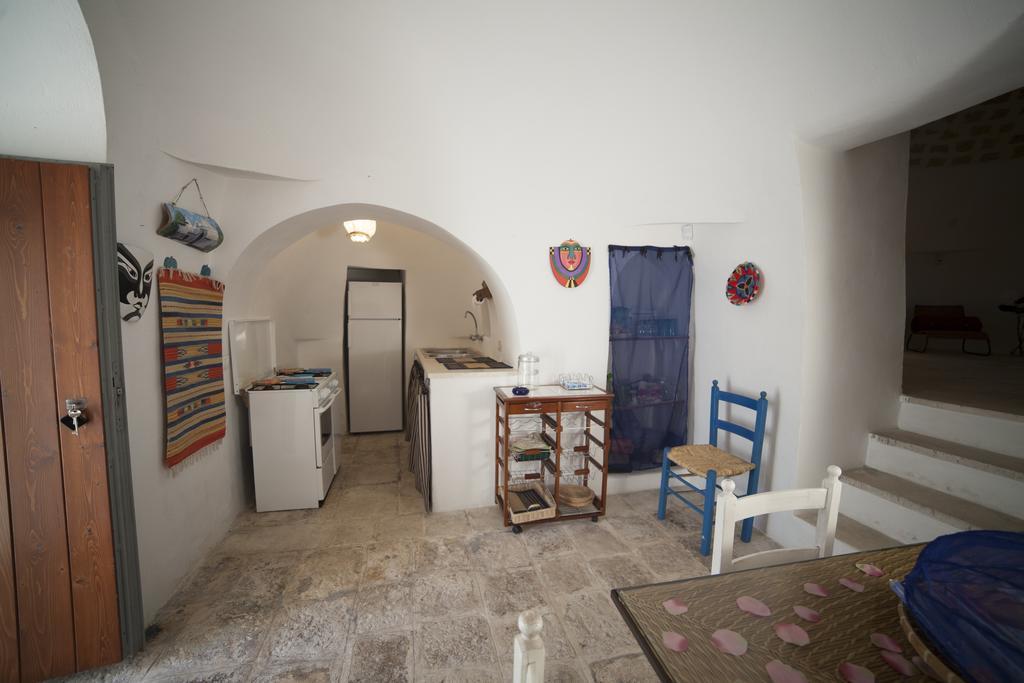 הוילה אוסטוני Trullo Degli Ulivi מראה חיצוני תמונה