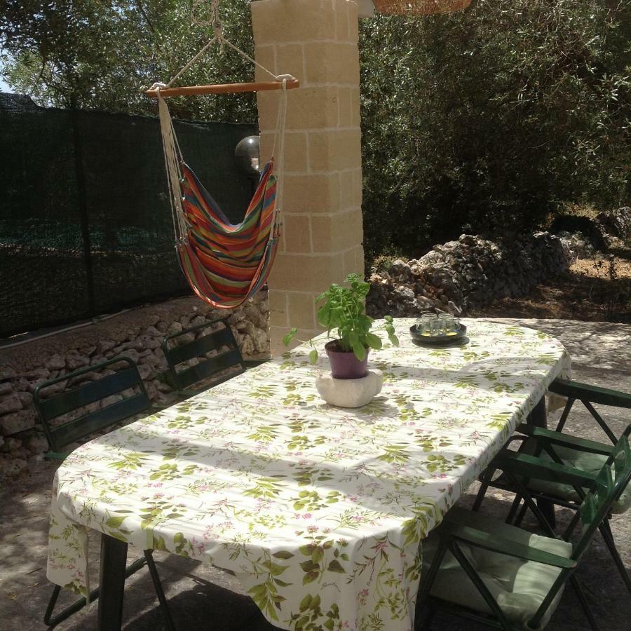 הוילה אוסטוני Trullo Degli Ulivi מראה חיצוני תמונה